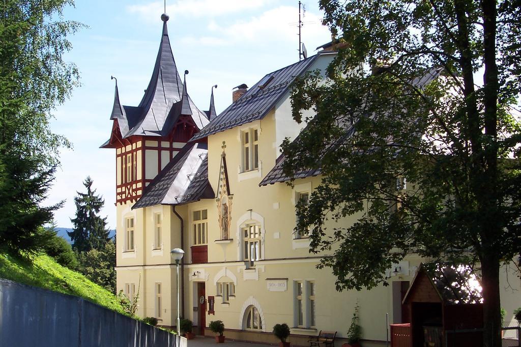 Marianum Jl,S.R.O. Hotel Janské Lázně Kültér fotó